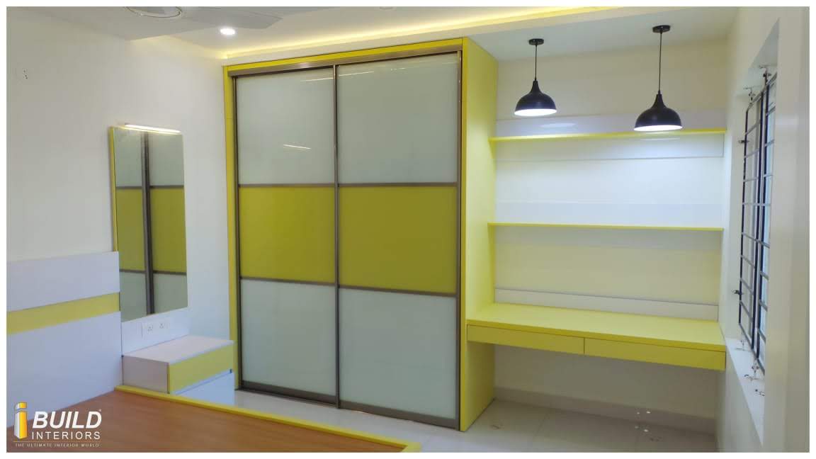 beautiful-designs-for-lacquer-glass-wardrobes-in-gurgaon-gurgaon-largest-dealers-and-manufacturers-in-gurgaon-india